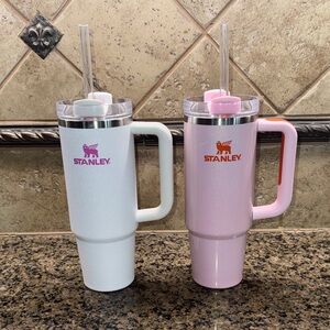 Set of 2 30oz Stanley cups with NEW straws
